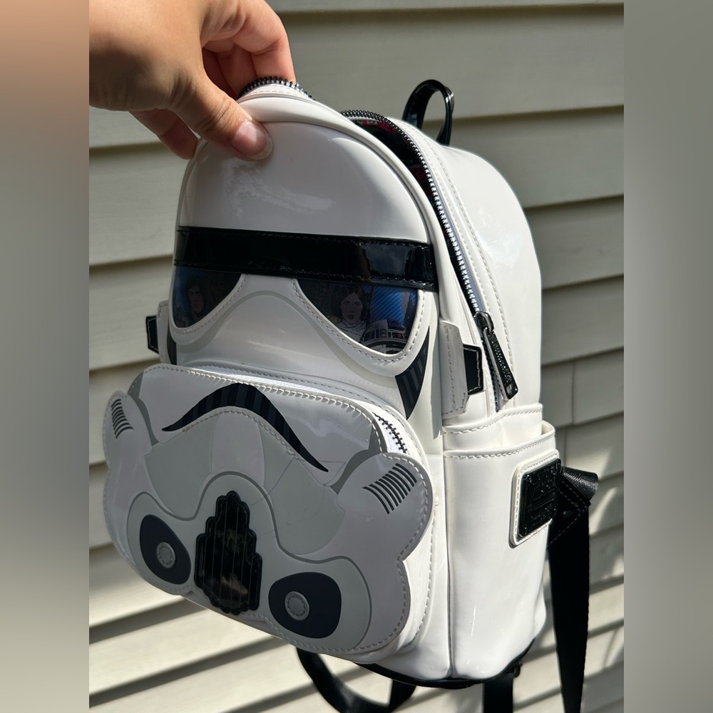 Loungefly Star Wars Stormtrooper Lenticular Mini Backpack - Picture 15 of 17